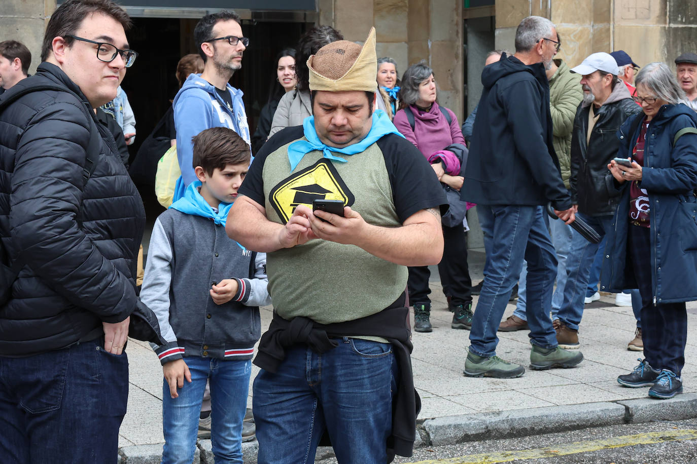 Las imágenes que deja la manifestación en Oviedo por la oficialidad del asturiano