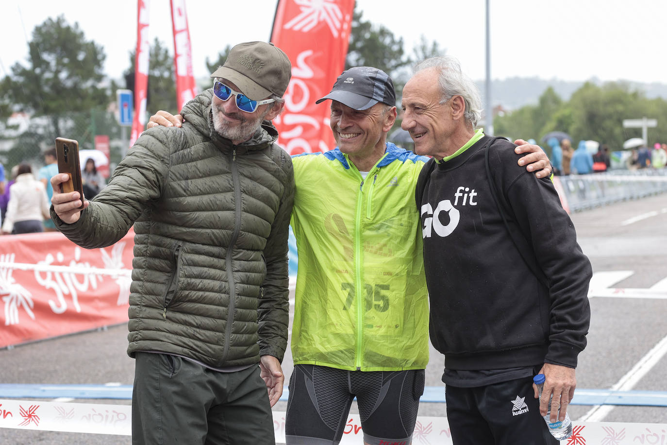 ¿Participaste en la Media Maratón de Gijón? ¡Búscate en las fotos! (1)