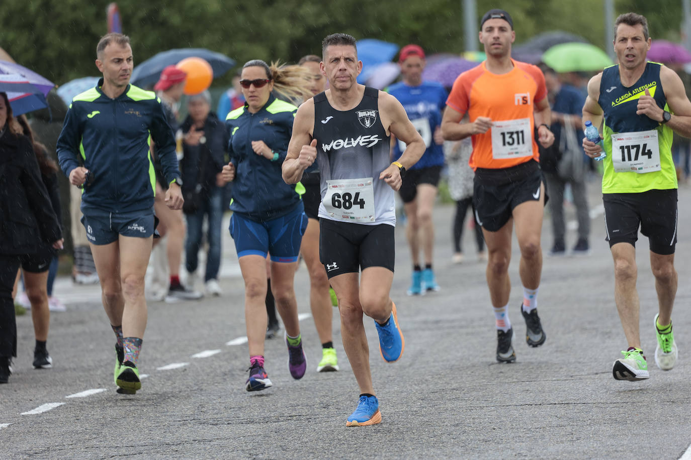 ¿Participaste en la Media Maratón de Gijón? ¡Búscate en las fotos! (1)