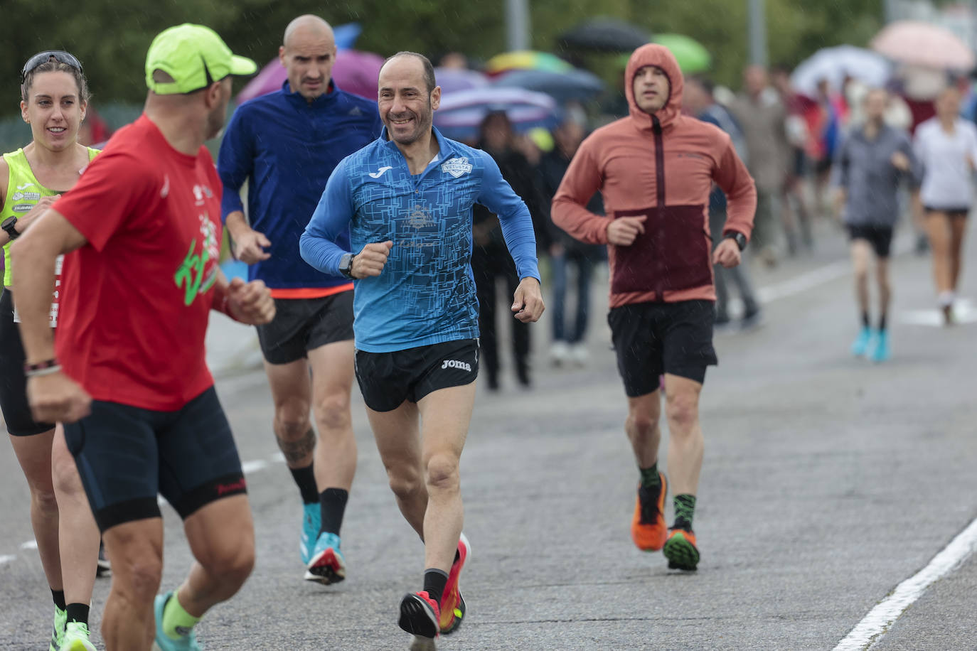 ¿Participaste en la Media Maratón de Gijón? ¡Búscate en las fotos! (1)