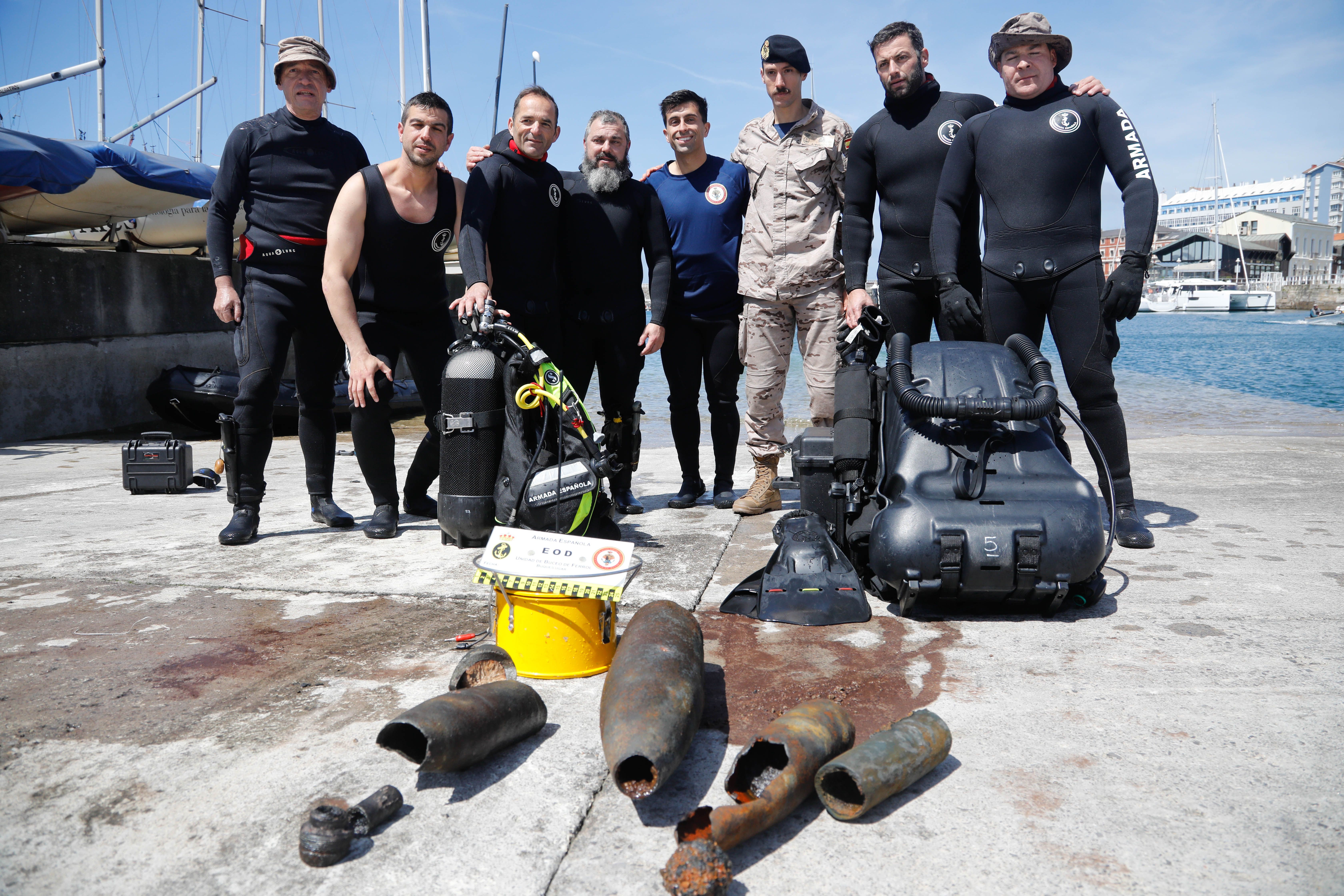 Así fue la búsqueda de proyectiles de artillería en la costa de Gijón