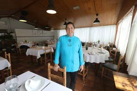 Pilar Meana, en el comedor de su restaurante.