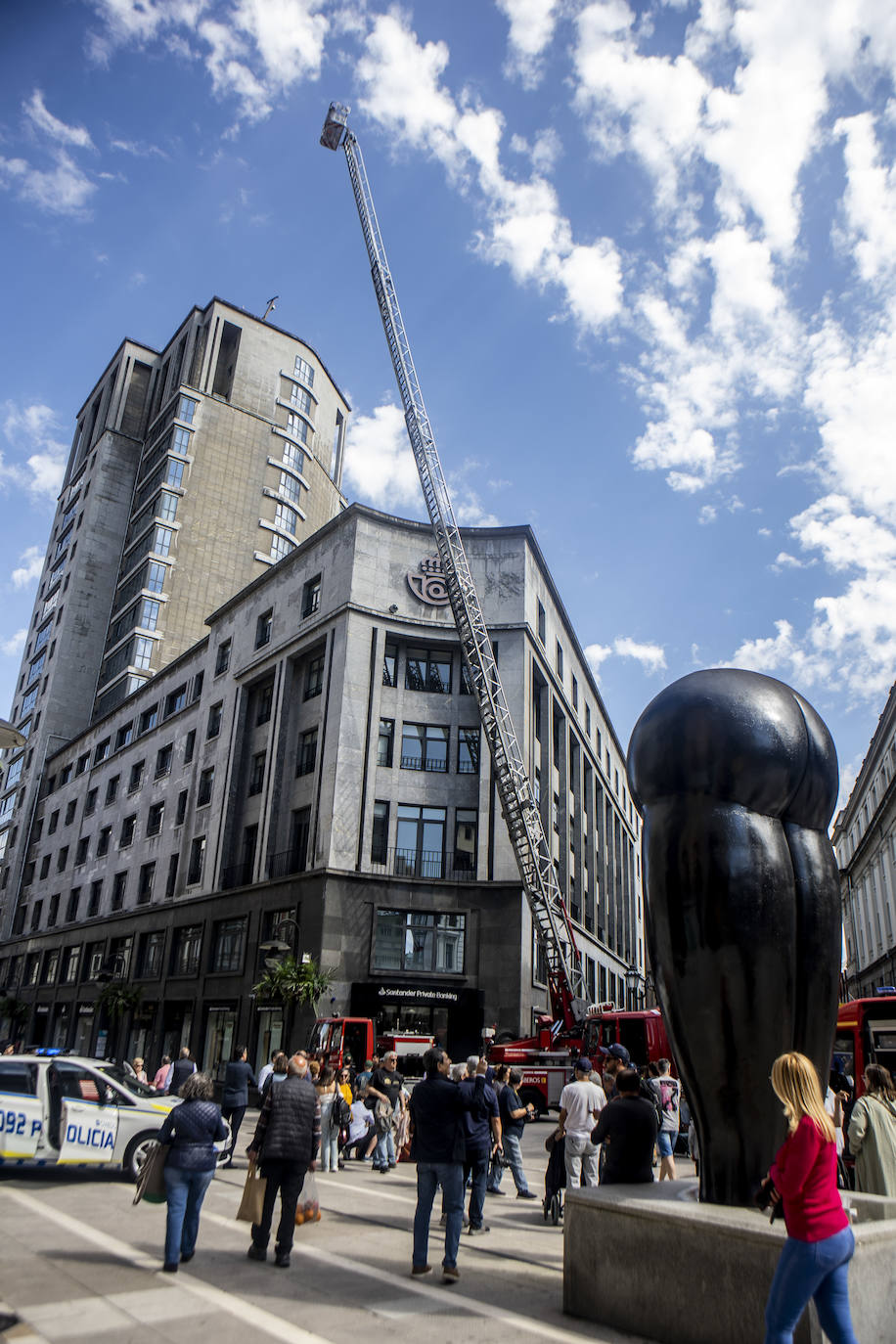 Los niños de Oviedo se convierten en bomberos y policías