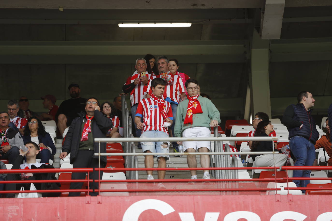 ¿Estuviste en el Sporting - Andorra? ¡Búscate!