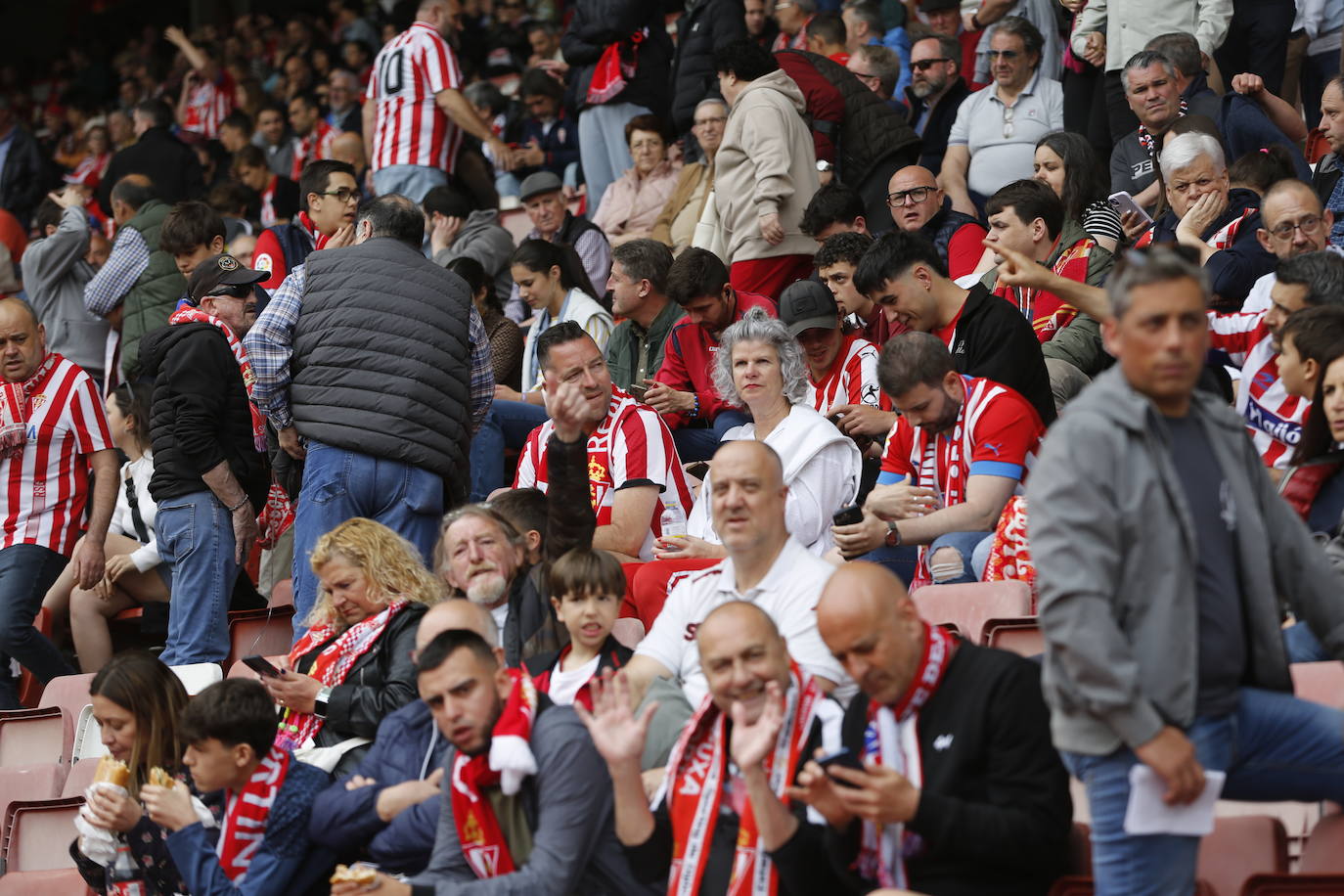 ¿Estuviste en el Sporting - Andorra? ¡Búscate!
