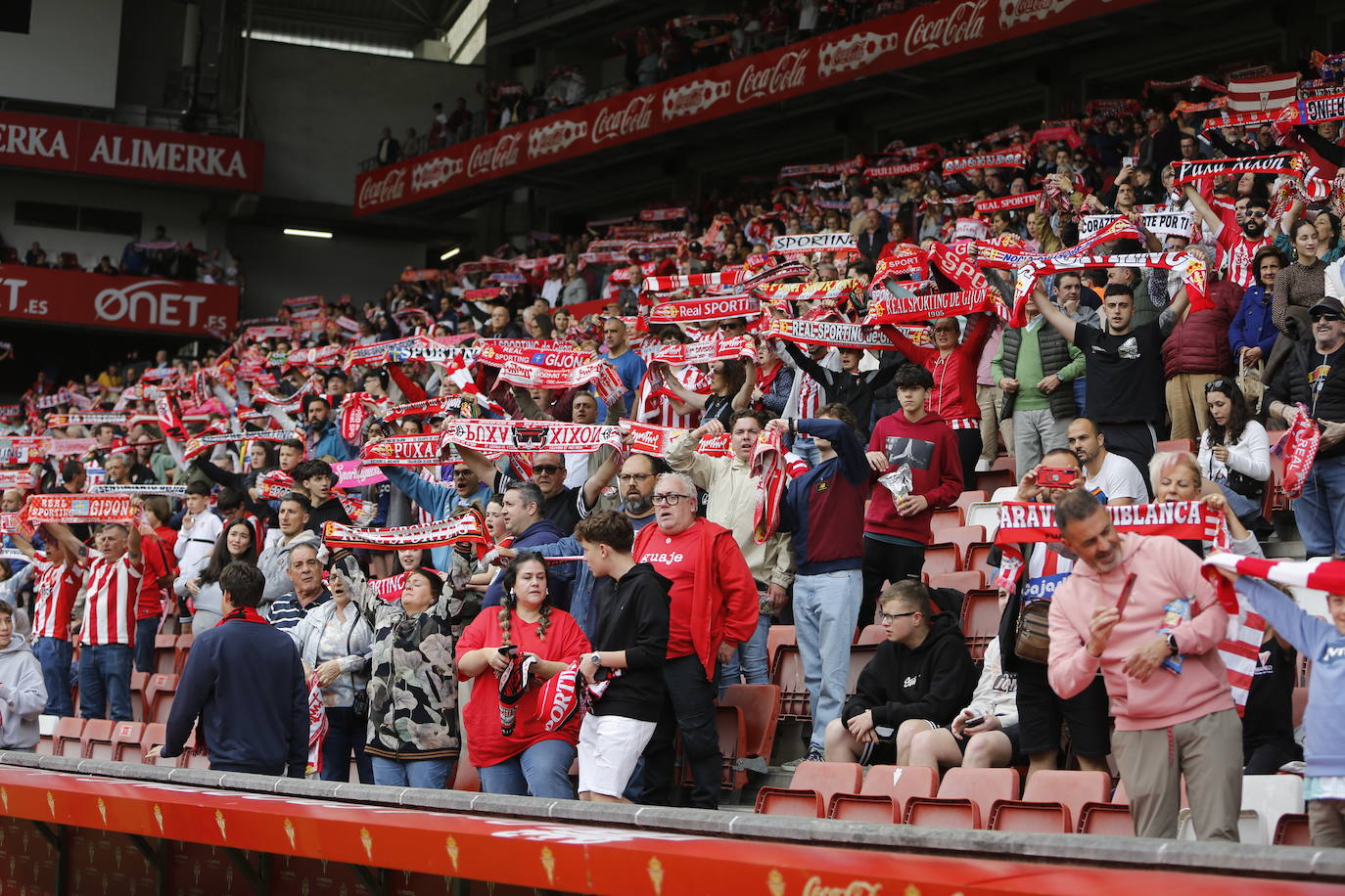 ¿Estuviste en el Sporting - Andorra? ¡Búscate!