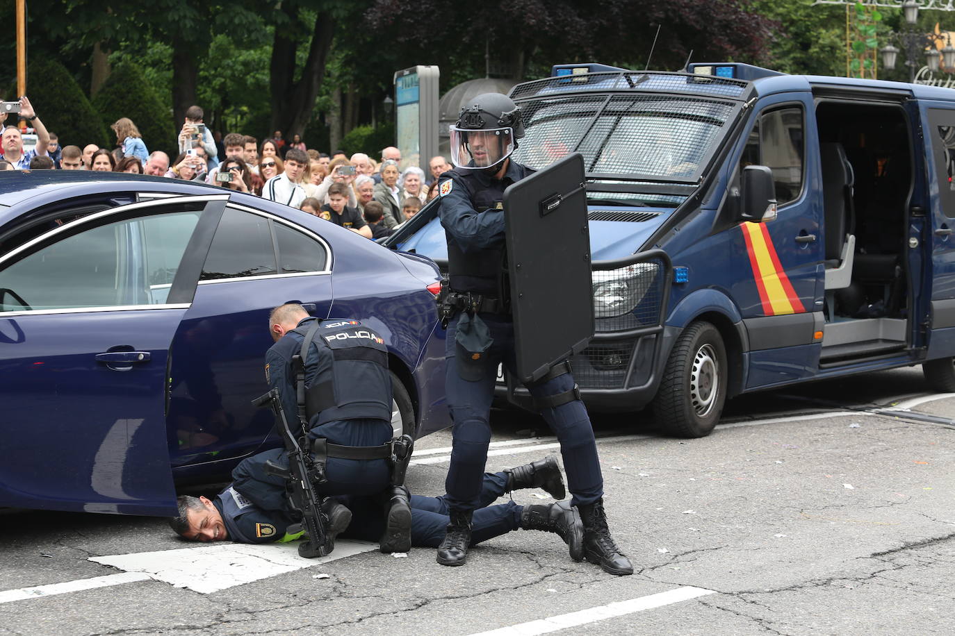 Las lecciones de la Policía Nacional en Oviedo