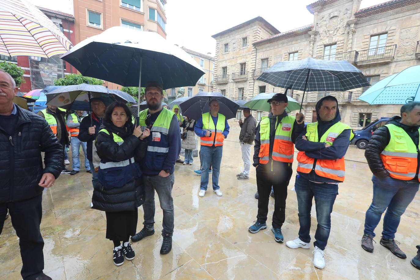 Los trabajadores de Saint-Gobain: «¡Basta ya! Avilés es industrial»