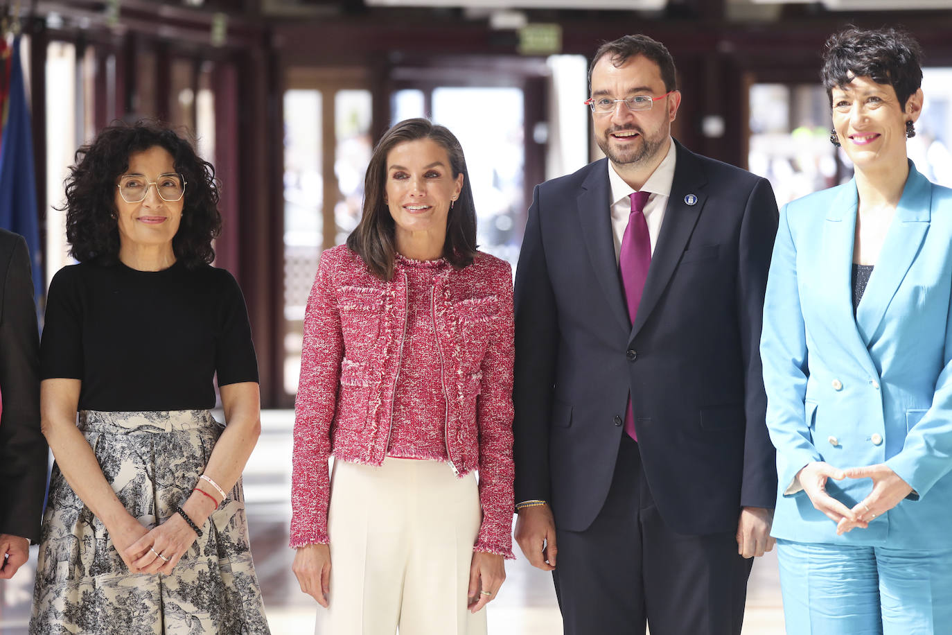 La Reina Letizia ensalza en Oviedo la labor de Cruz Roja