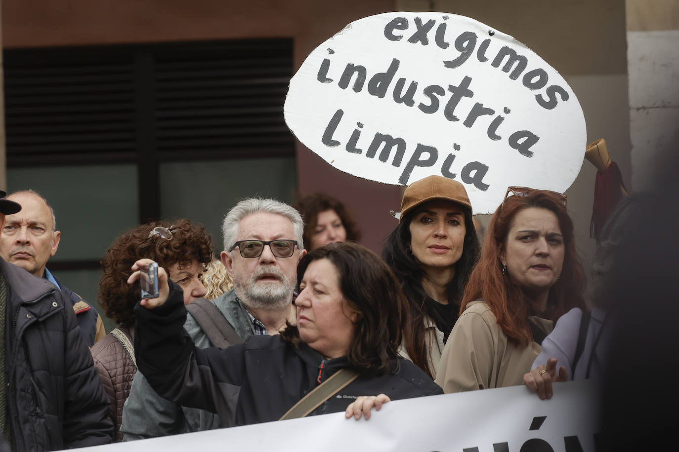 Gijón, contra la contaminación: «No aguantamos más mentiras ni promesas incumplidas»