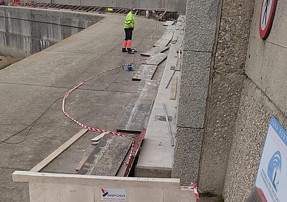 El Club Náutico de Cudillero rechaza la forma de la canalización de la acometida eléctrica del puerto deportivo