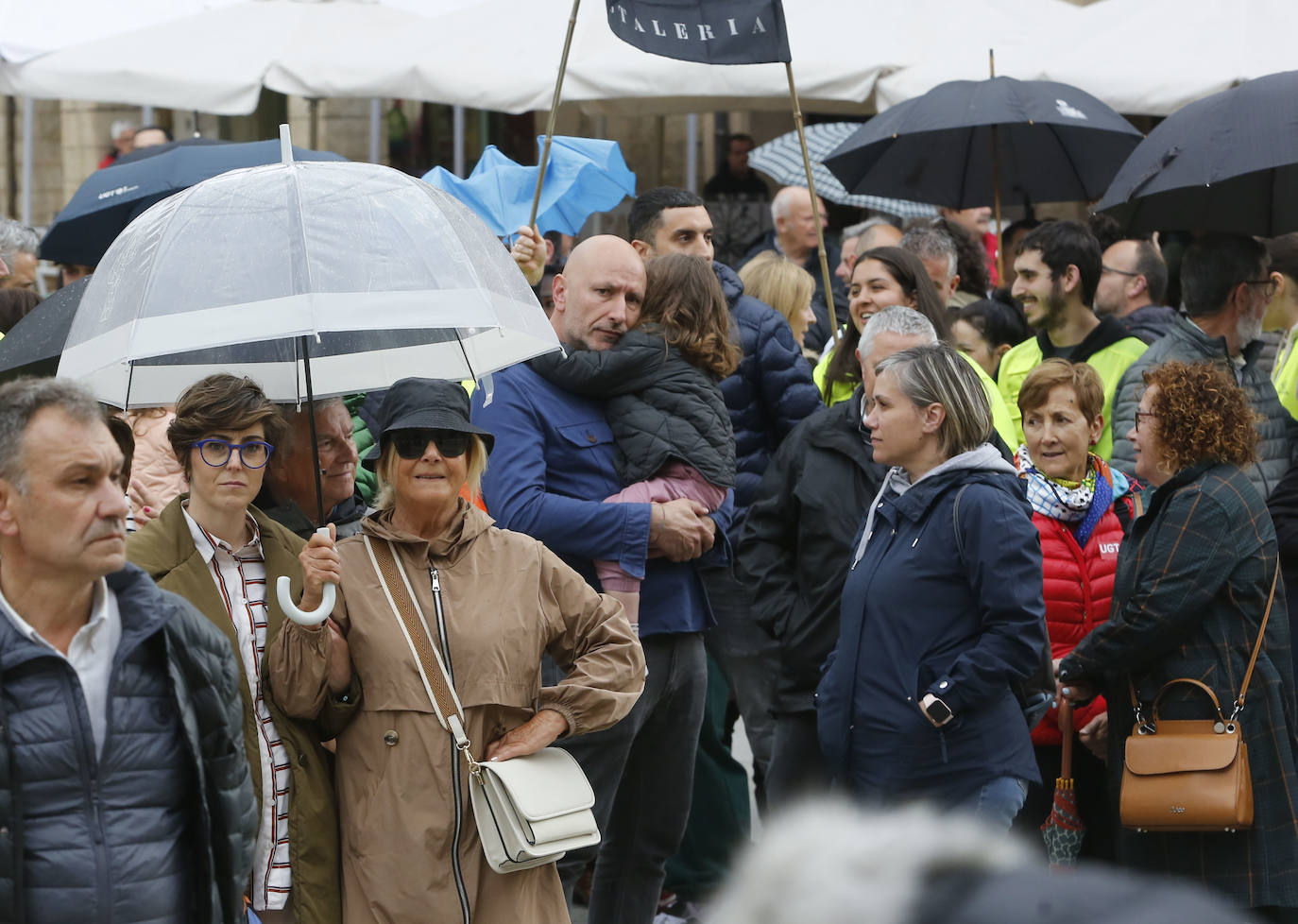 Avilés, unida contra el cierre en Saint-Gobain: «Cristalería no se cierra»