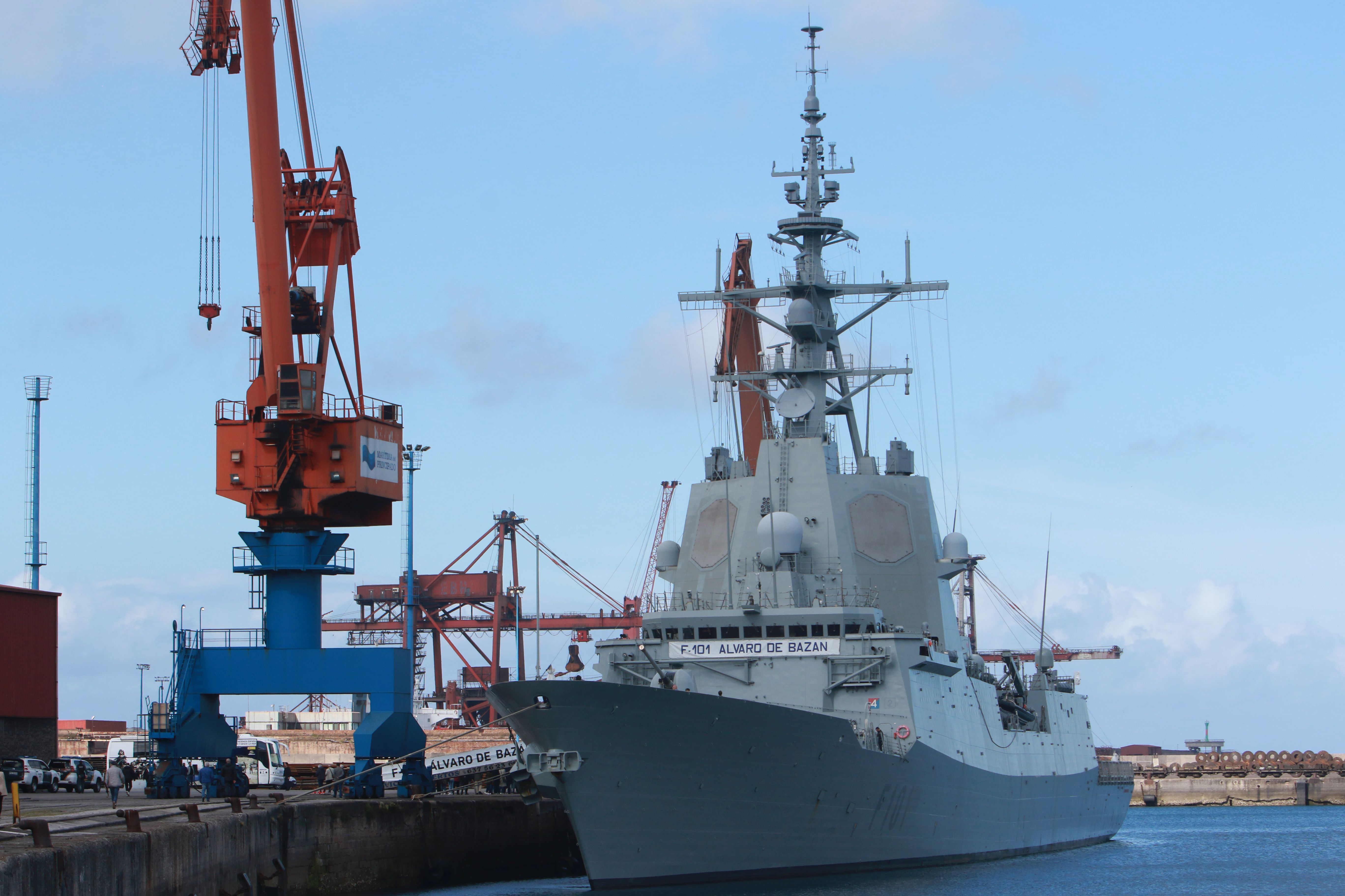 La Armada se expone en Gijón: conoce la fragata &#039;Álvaro de Bazán&#039; y el buque &#039;Cantabria&#039;