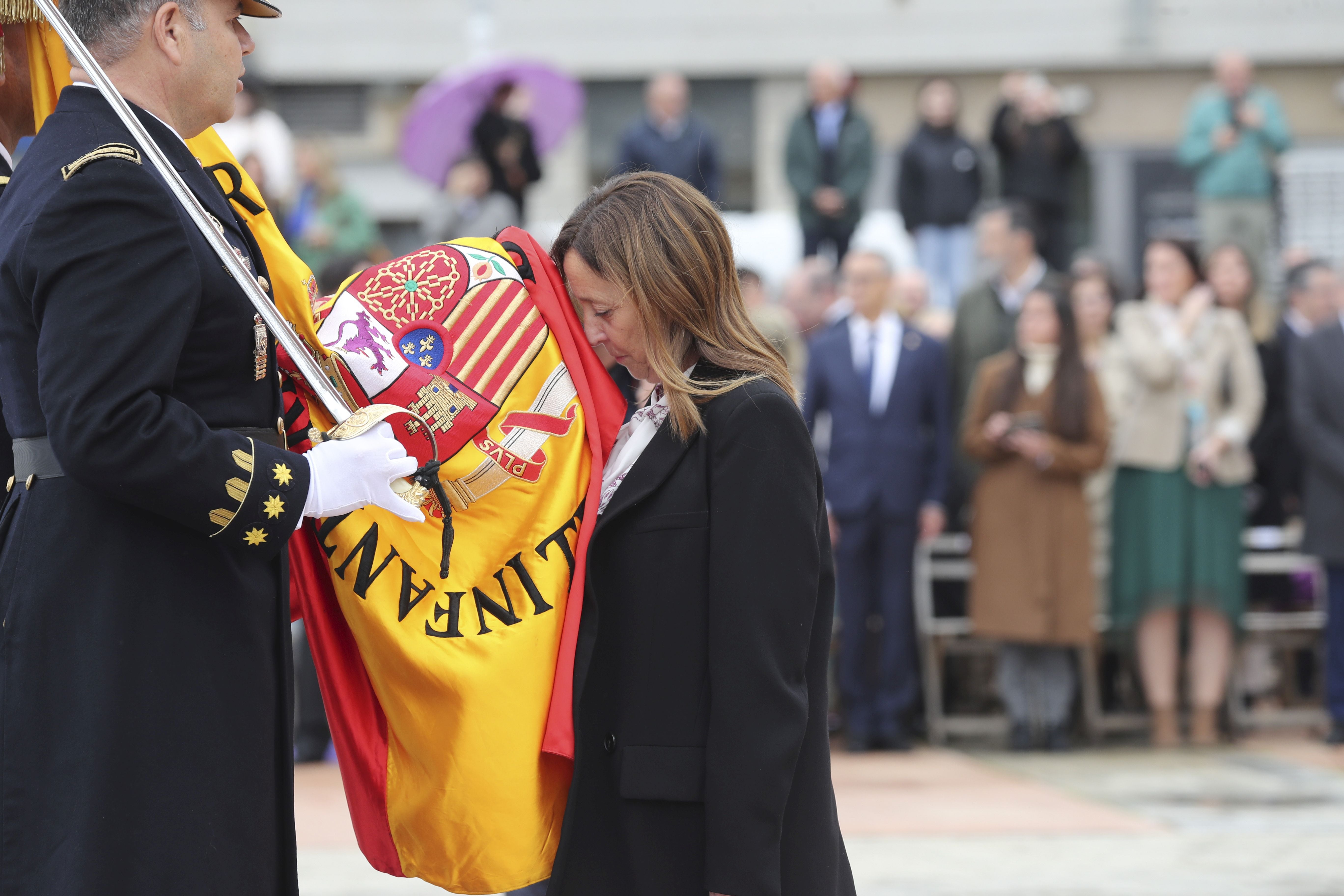 Las imágenes de la jura de bandera en Gijón (2)