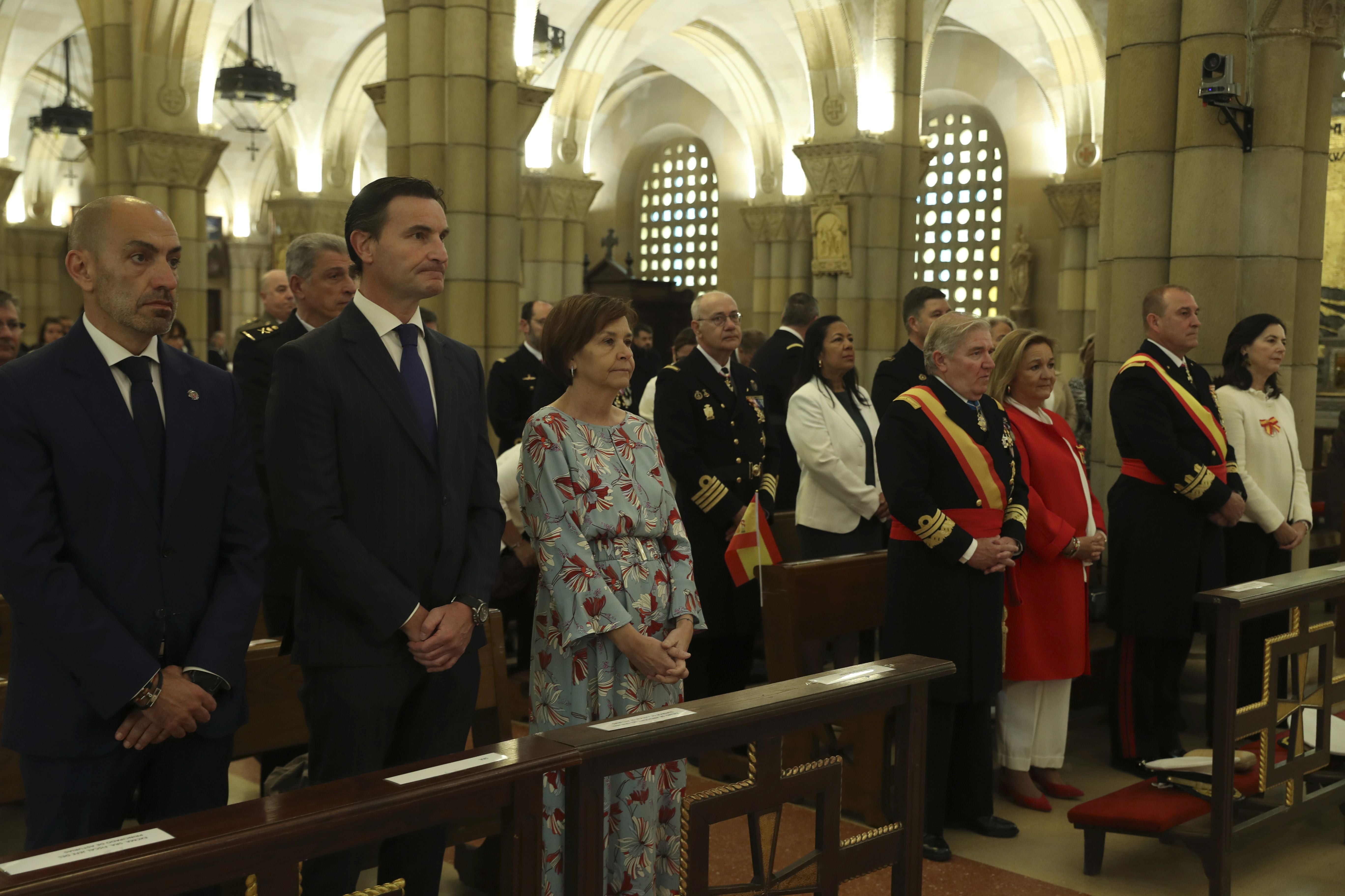 Las imágenes de la jura de bandera en Gijón (1)