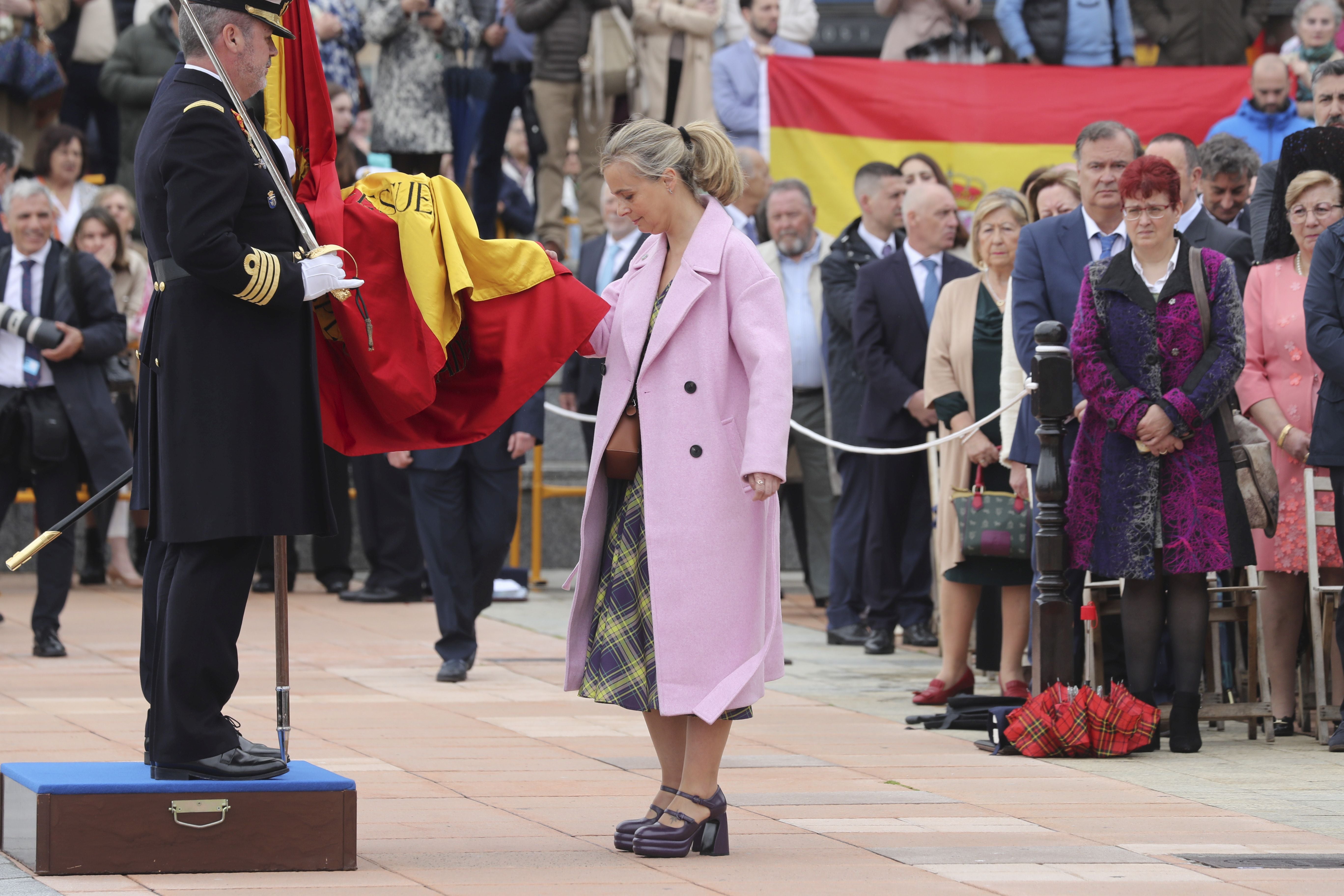 Las imágenes de la jura de bandera en Gijón (3)