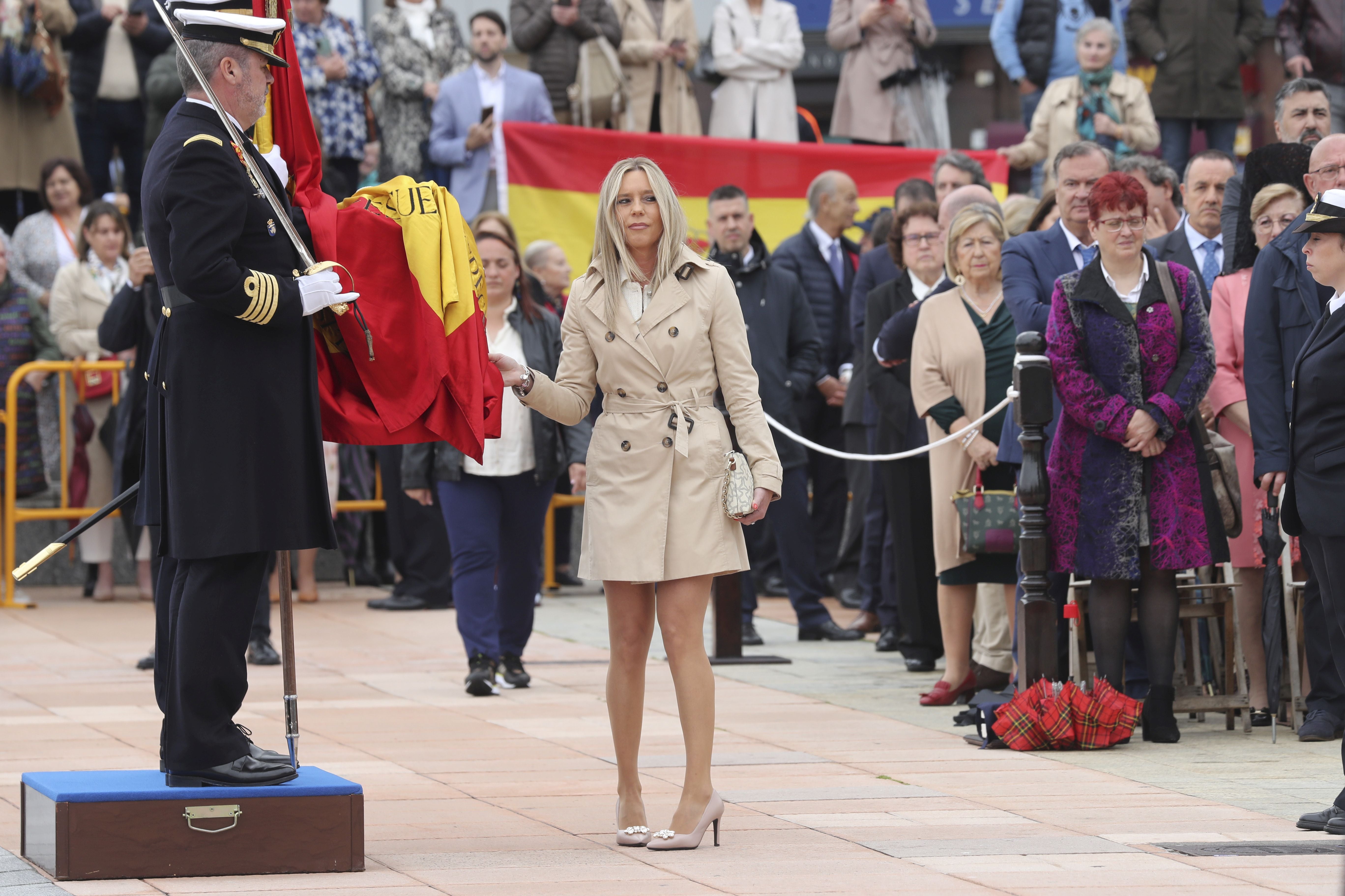 Las imágenes de la jura de bandera en Gijón (4)