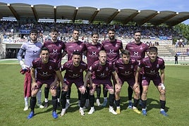 El Avilés repitió en Ciudad Real el once titular más utilizado durante la temporada, salvo la alineación de Zubiri y la ausencia de Iván Serrano.