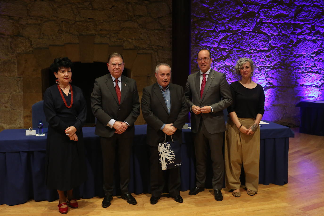 Oviedo homenajea a sus trabajadores municipales