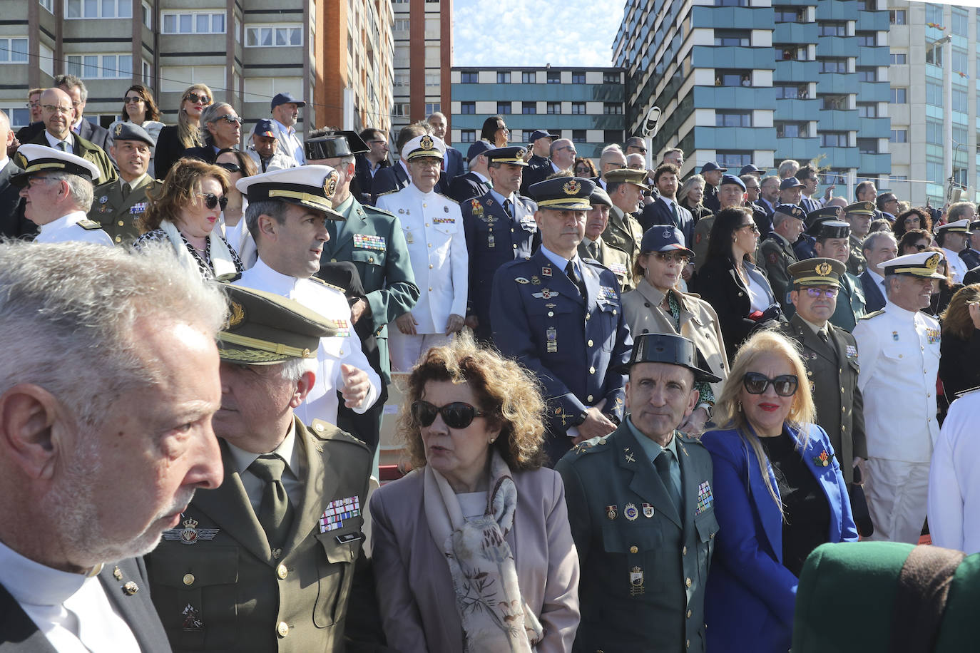 ¿Estuviste en el acto central de las Fuerzas Armadas en Gijón? ¡Búscate!