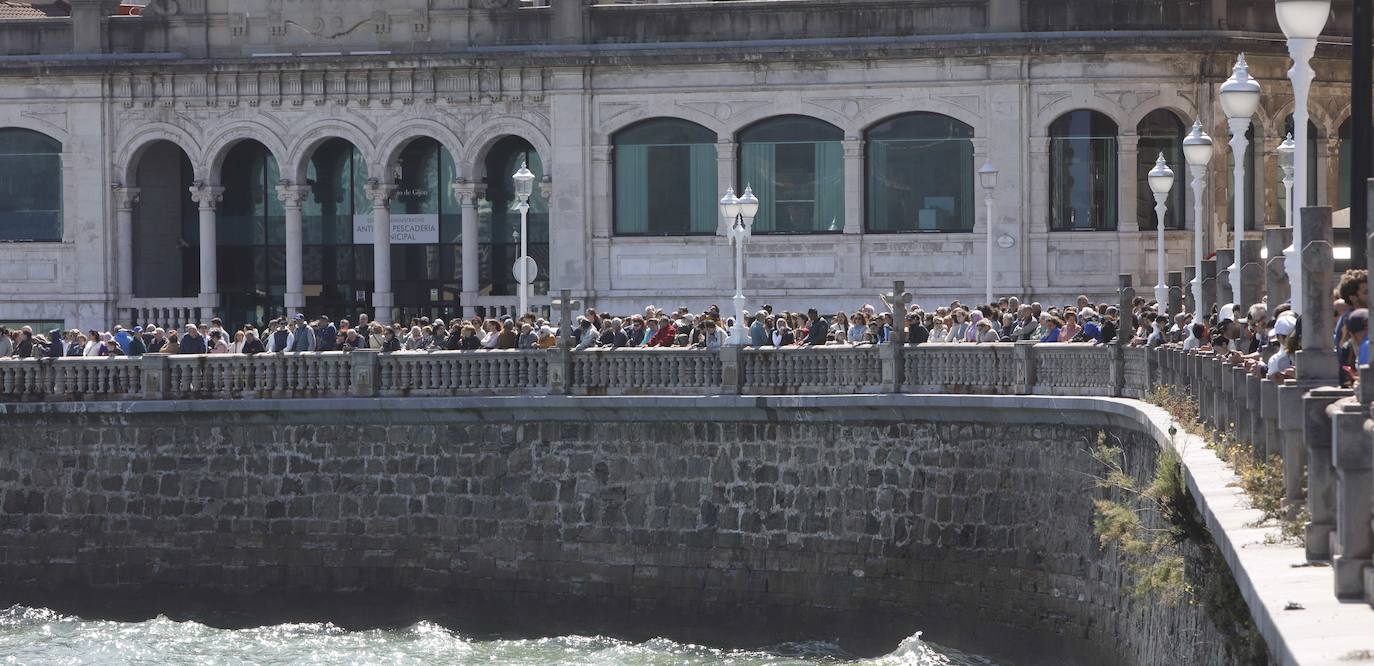 ¿Estuviste en el acto central de las Fuerzas Armadas en Gijón? ¡Búscate!