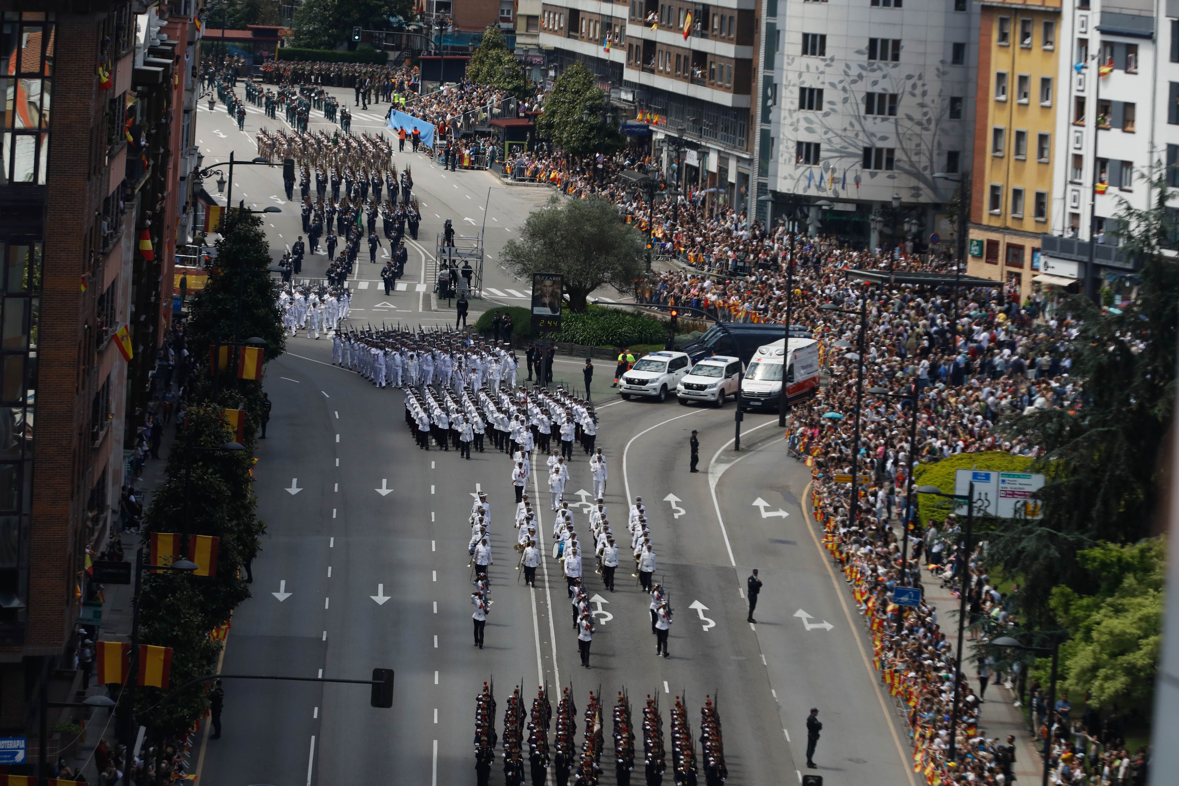 El desfile del Día de las Fuerzas Armadas, desde arriba