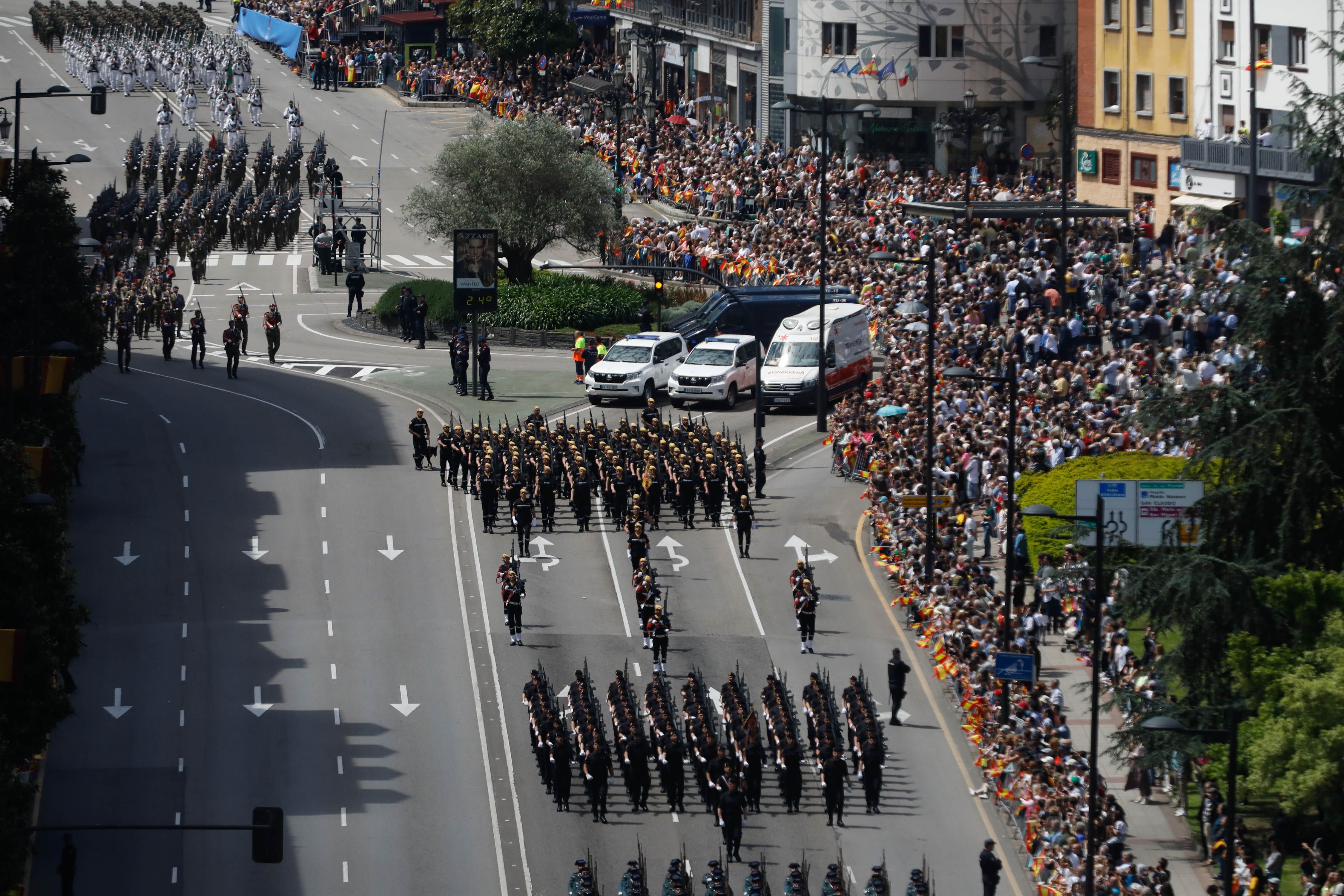 El desfile del Día de las Fuerzas Armadas, desde arriba