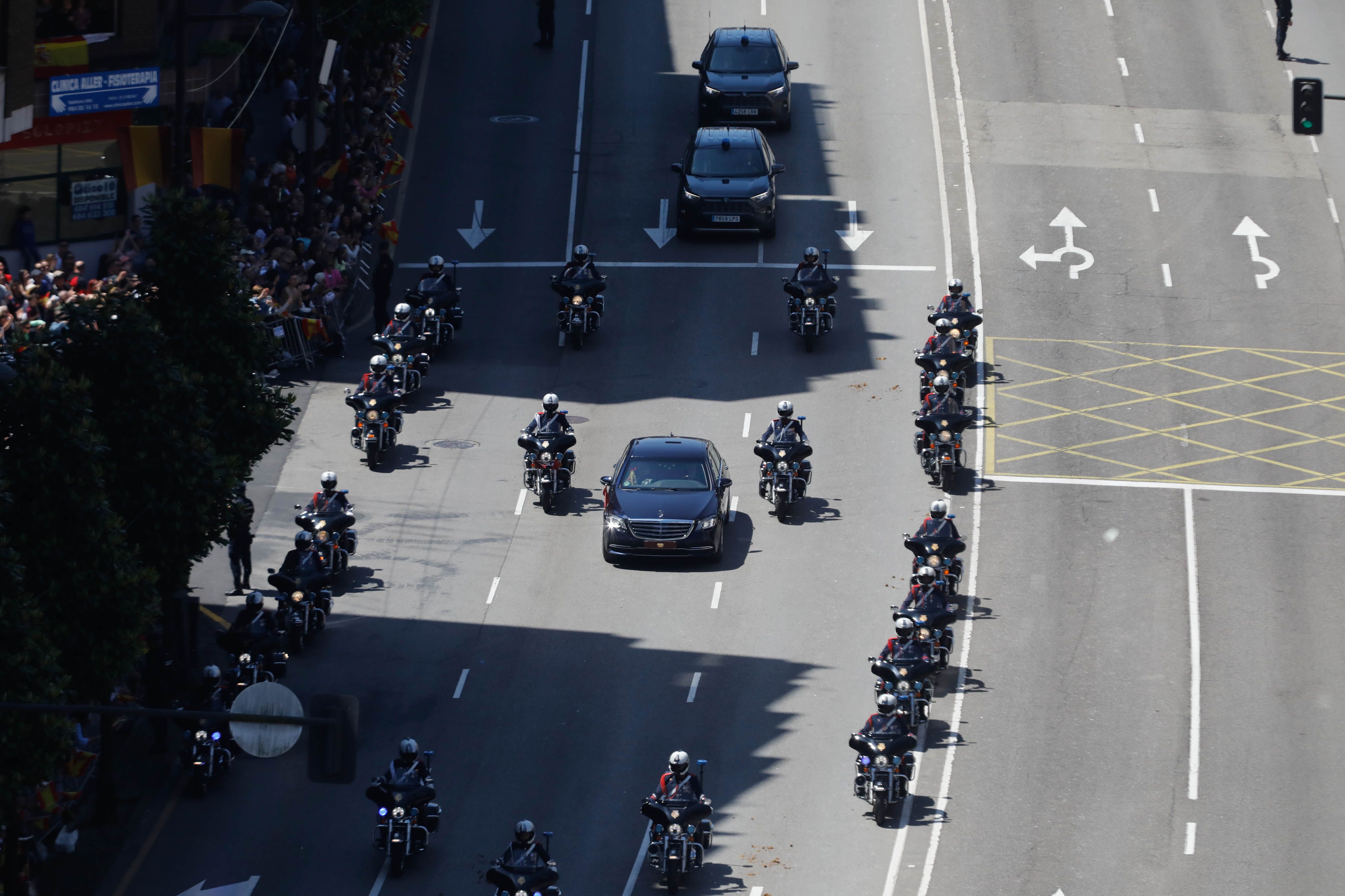 El desfile del Día de las Fuerzas Armadas, desde arriba