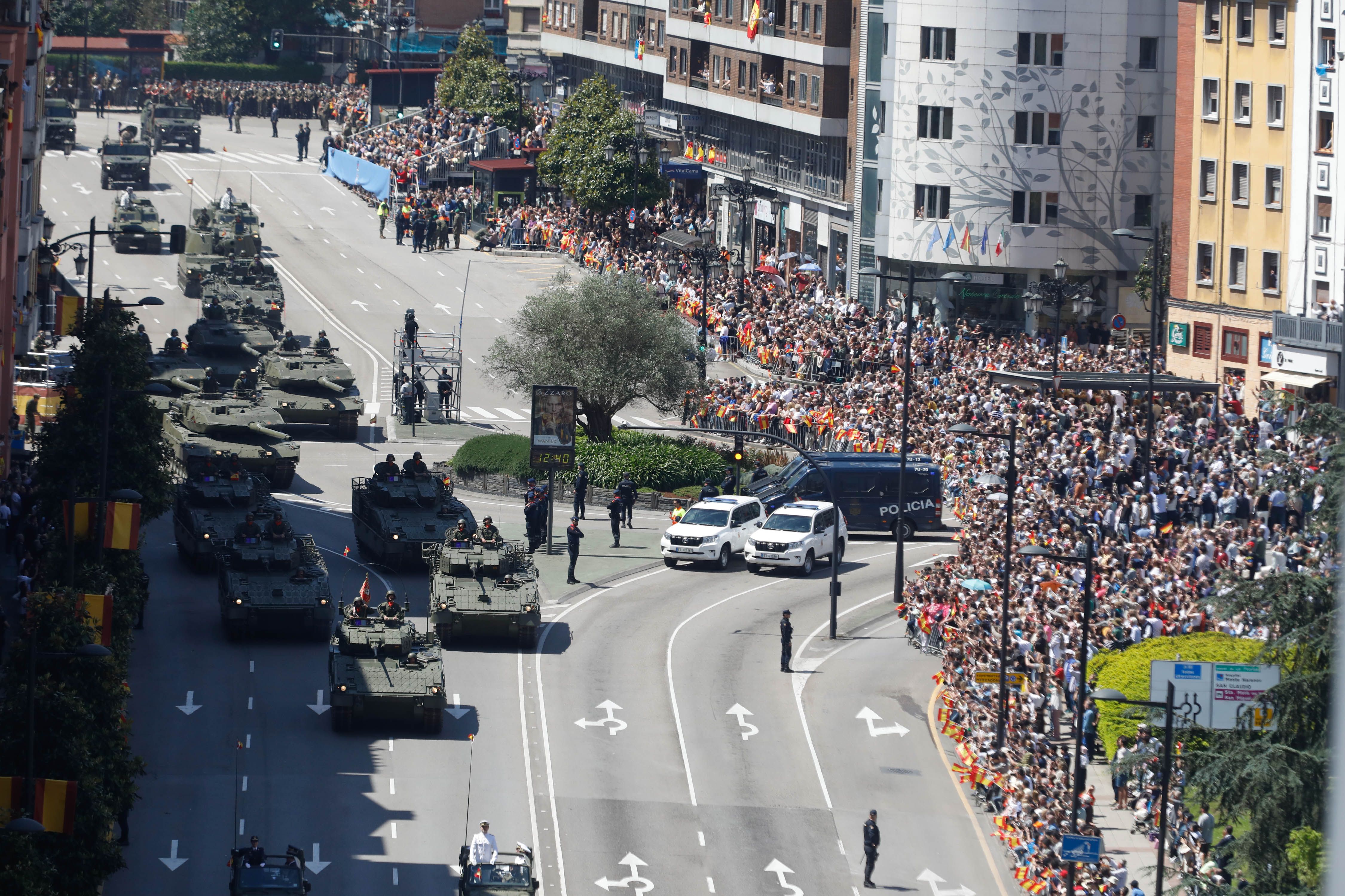 El desfile del Día de las Fuerzas Armadas, desde arriba