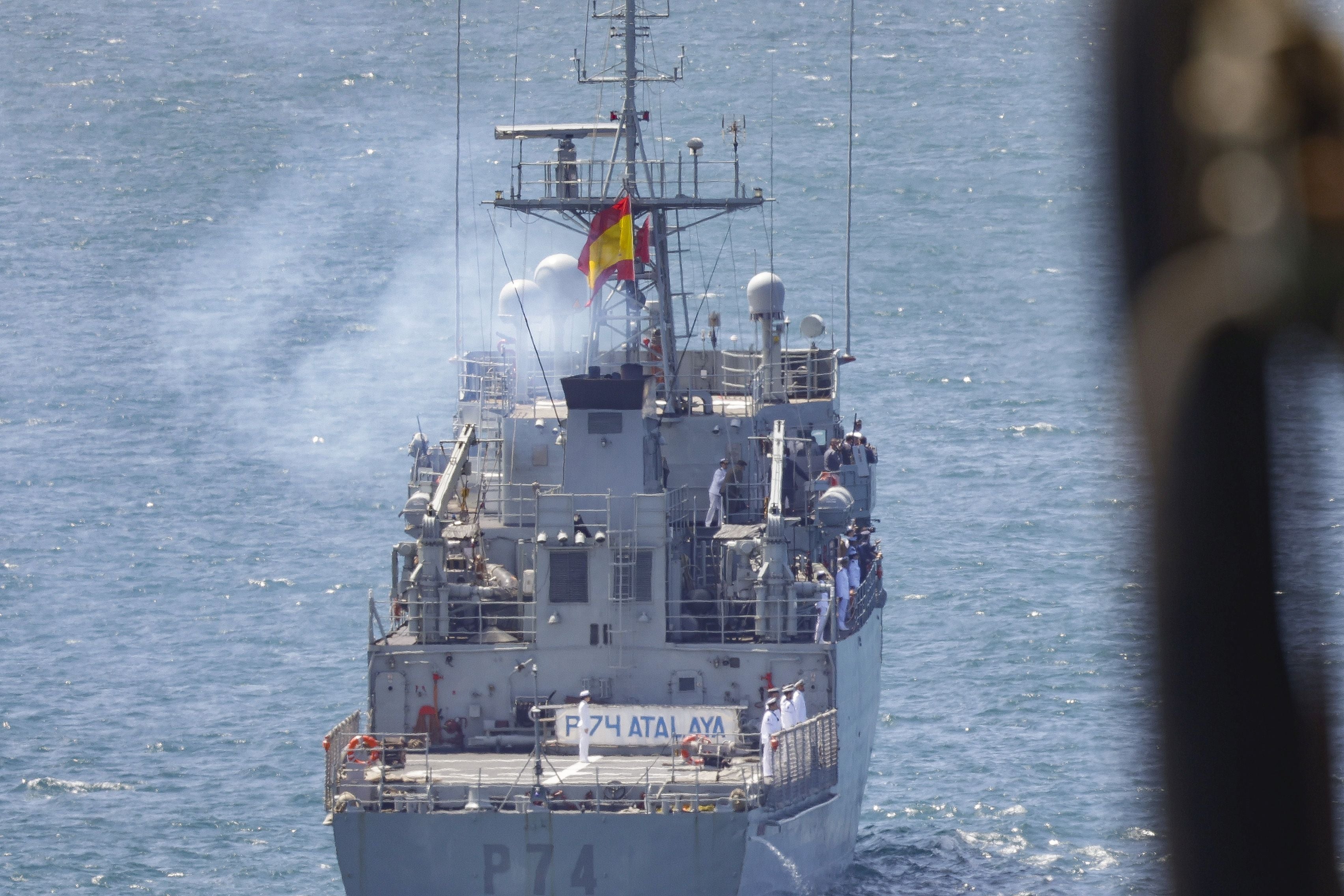 A bordo del buque insignia de la Armada durante la exhibición militar en Gijón