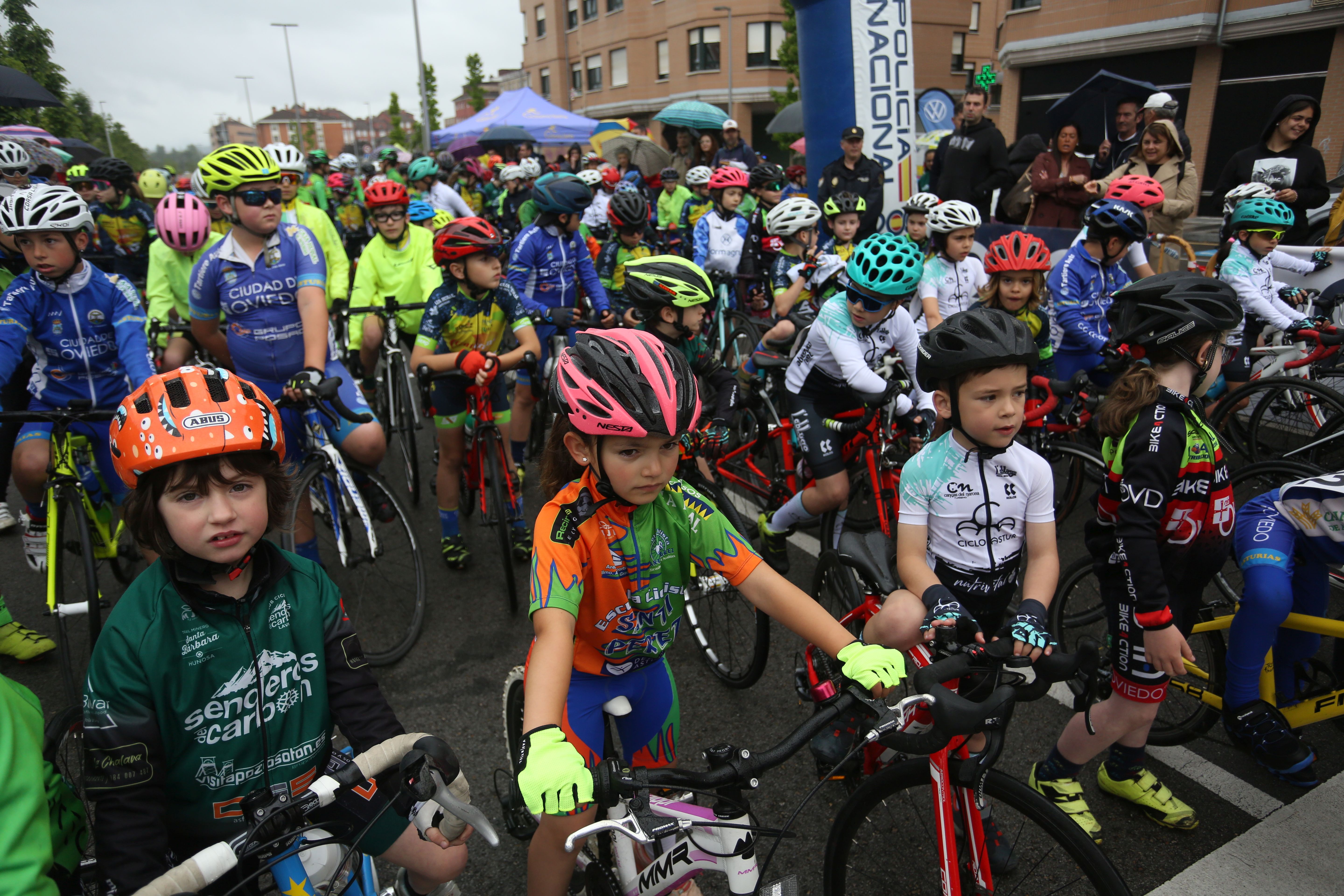 Las imágenes que deja la marcha ciclista de Lugones