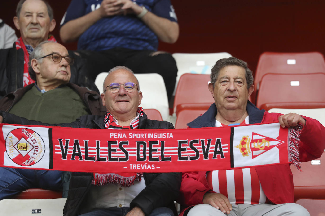 ¿Estuviste en El Molinón en el Sporting - Eibar? ¡Búscate!