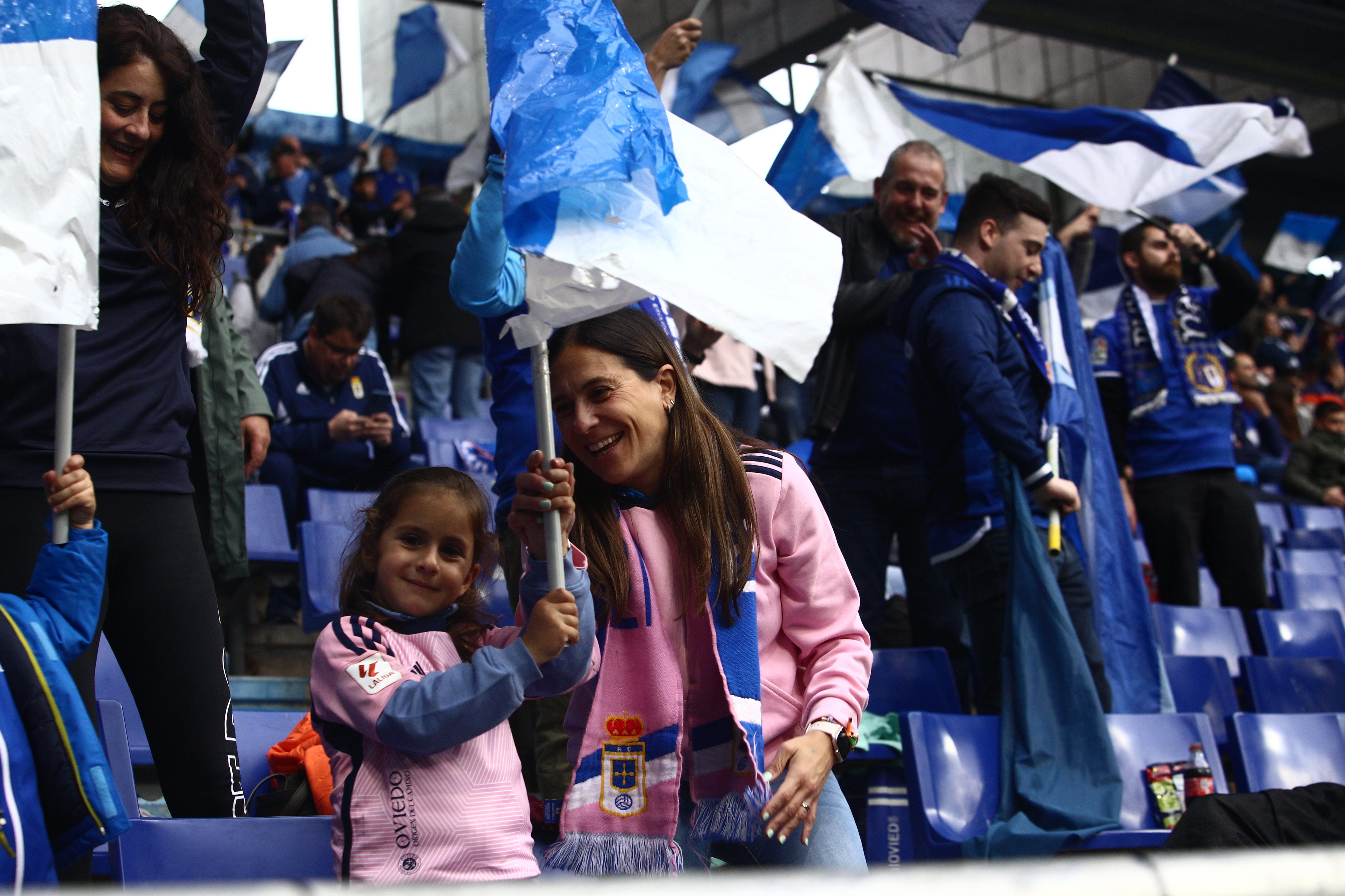 ¿Estuviste en el Real Oviedo - Andorra? ¡Búscate en las fotos!