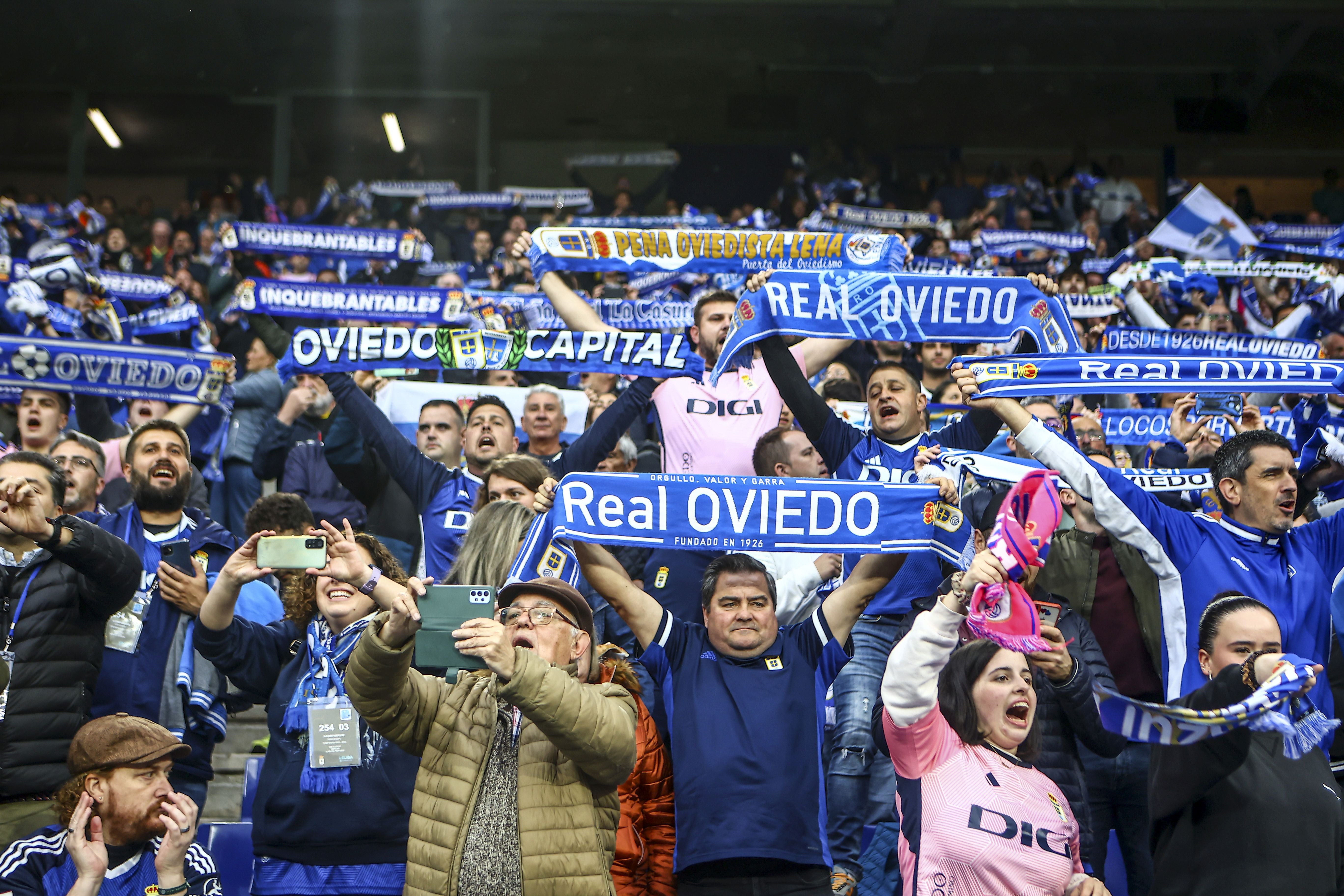 ¿Estuviste en el Real Oviedo - Andorra? ¡Búscate en las fotos!