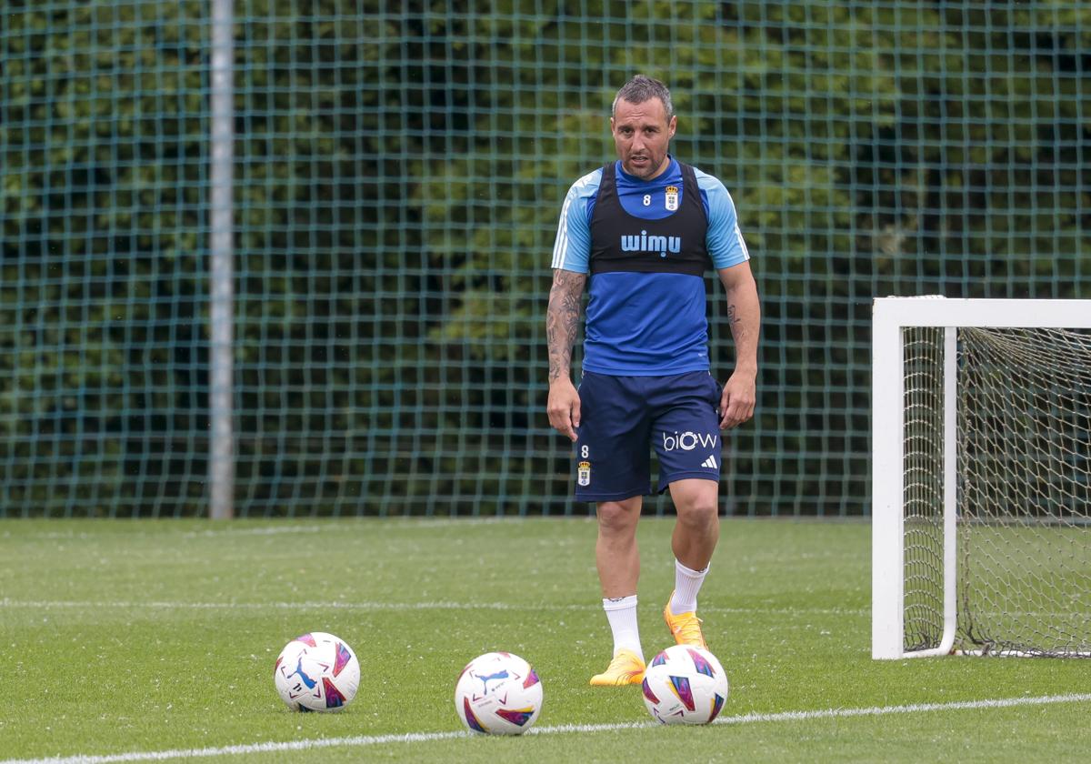 Santi Cazorla, durante un entrenamiento pasado.