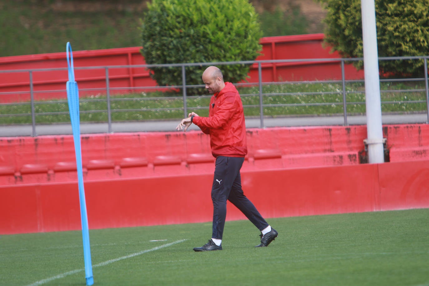 El Sporting, enfocado en preparar el partido contra el Eldense