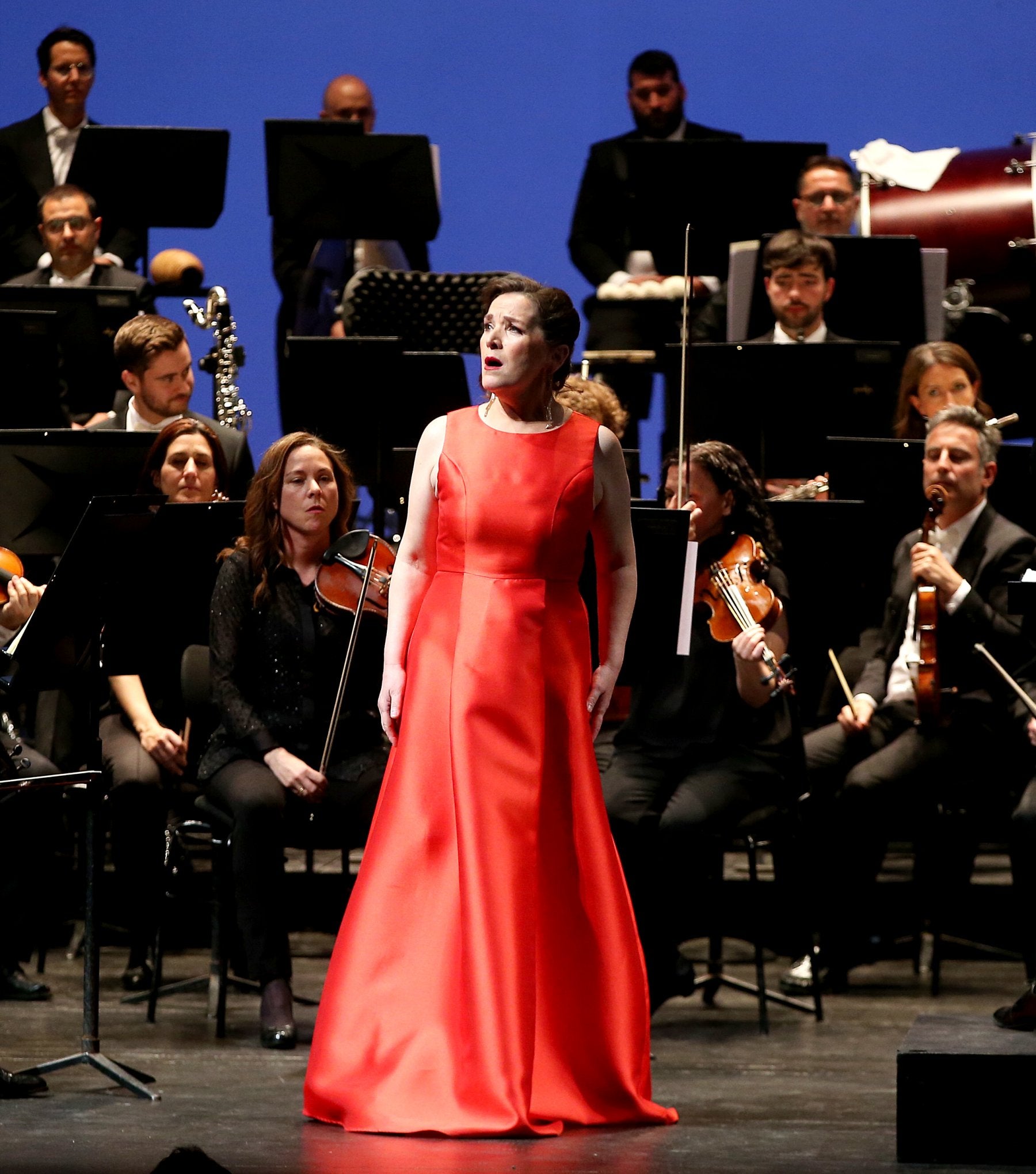 Un instante de la gala lírica en el Campoamor, ayer.