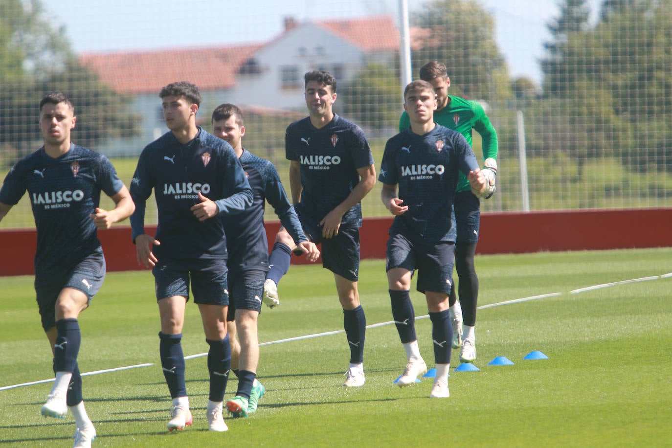 Último entrenamiento del Sporting antes de jugarse el &#039;play off&#039;