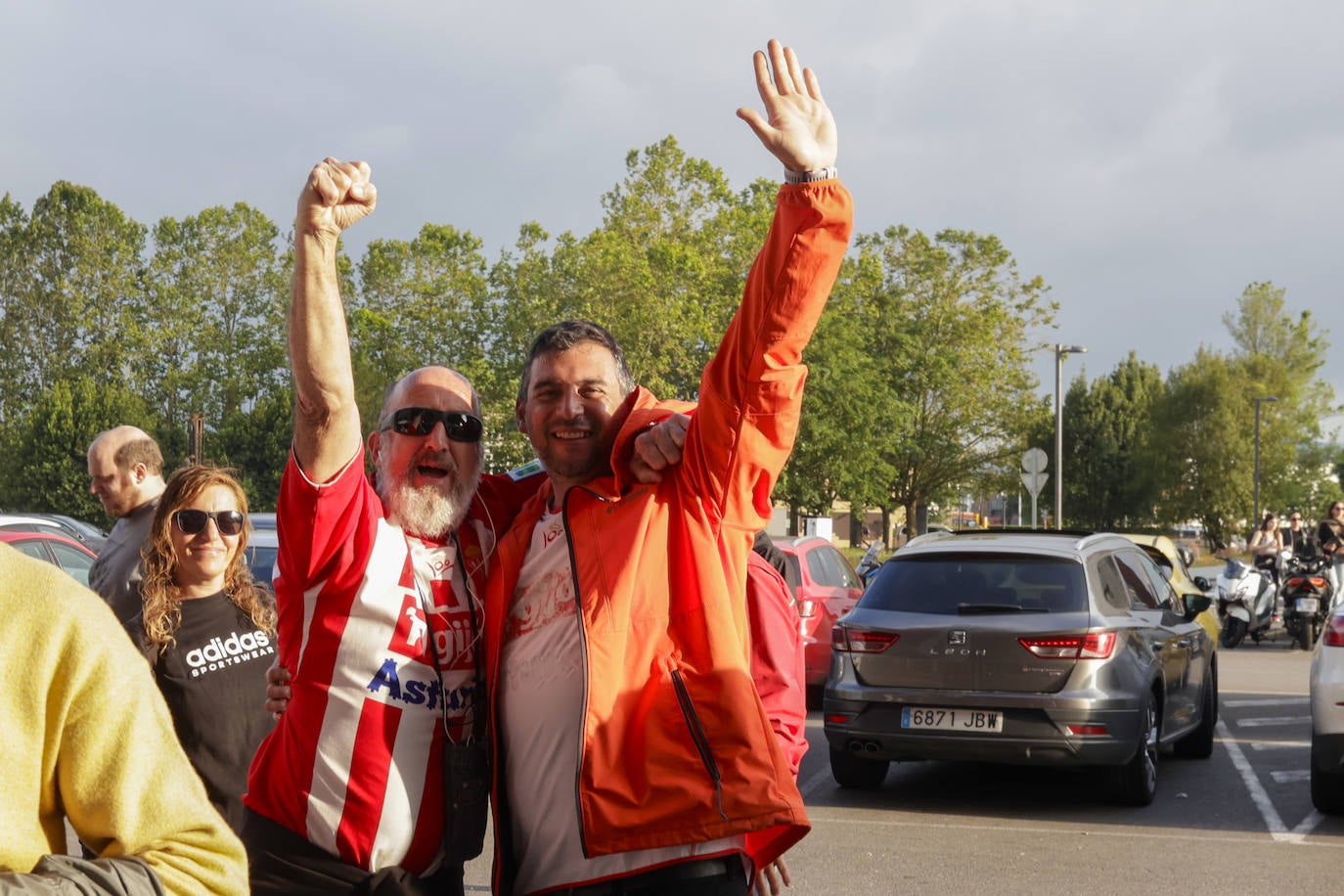 Éxtasis en Gijón tras la victoria del Sporting