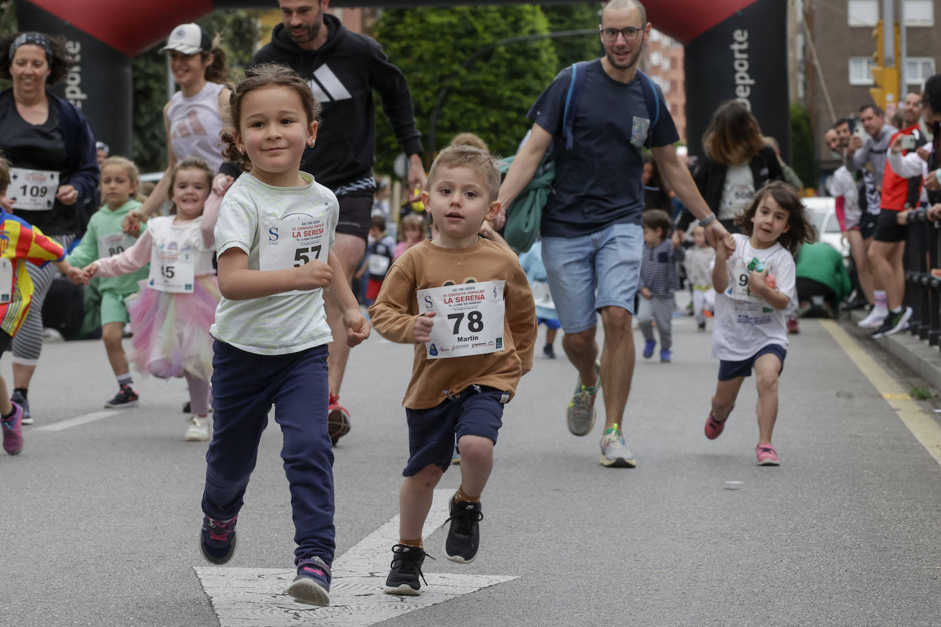 Medio millar de personas en la Carrera Popular Solidaria La Serena-El Llano en Marcha&#039;