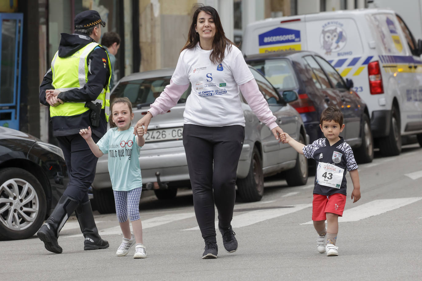 Medio millar de personas en la Carrera Popular Solidaria La Serena-El Llano en Marcha&#039;