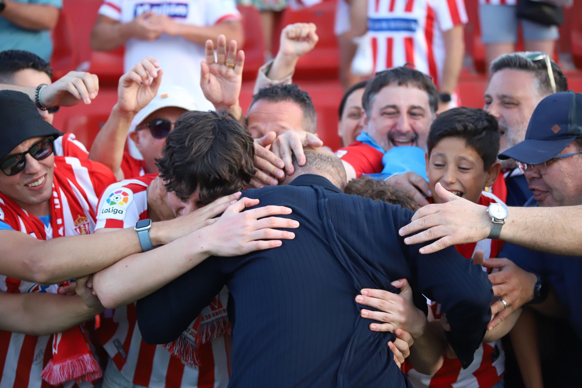 Las mejores imágenes del Eldense - Sporting de Gijón