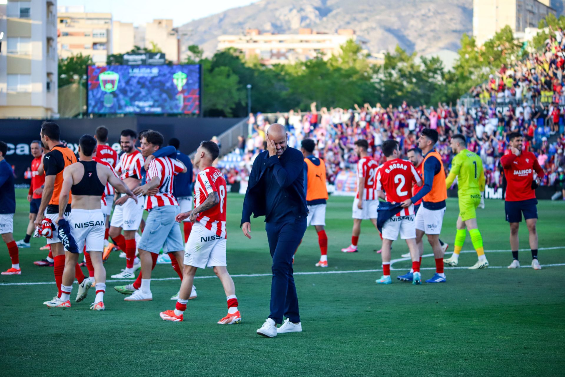 Las mejores imágenes del Eldense - Sporting de Gijón