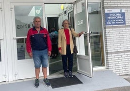 José Ignacio Fernández y Keti Romero, tras visitar la piscina.