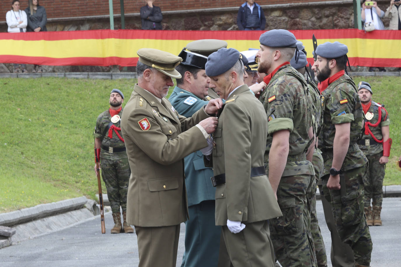 La BRILAT celebra con una parada militar el 58 aniversario de su creación