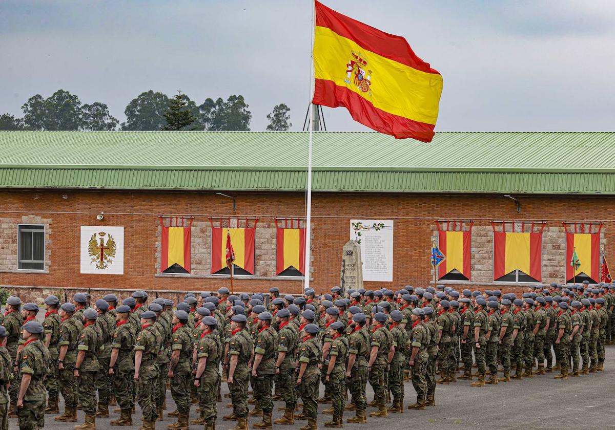 La BRILAT celebra con una parada militar el 58 aniversario de su creación