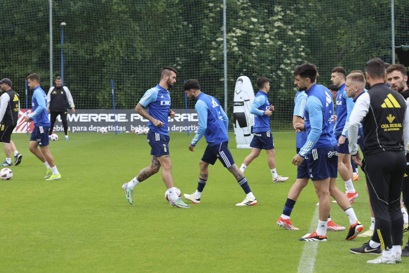 Último entrenamiento del Oviedo antes del primer partido del &#039;play off&#039;