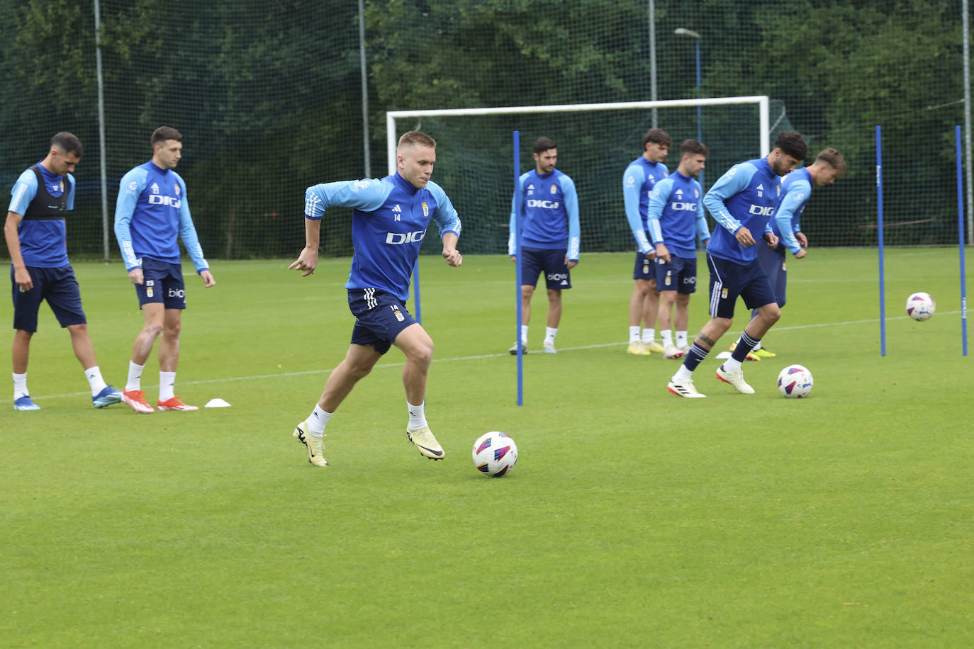 Último entrenamiento del Oviedo antes del primer partido del &#039;play off&#039;