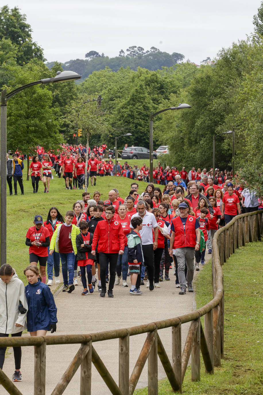 Primera marcha solidaria de Cruz Roja