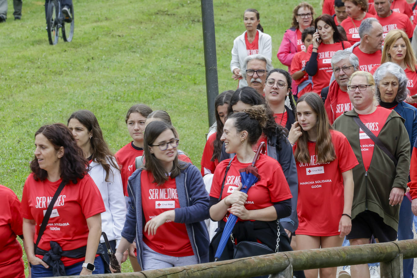 Primera marcha solidaria de Cruz Roja